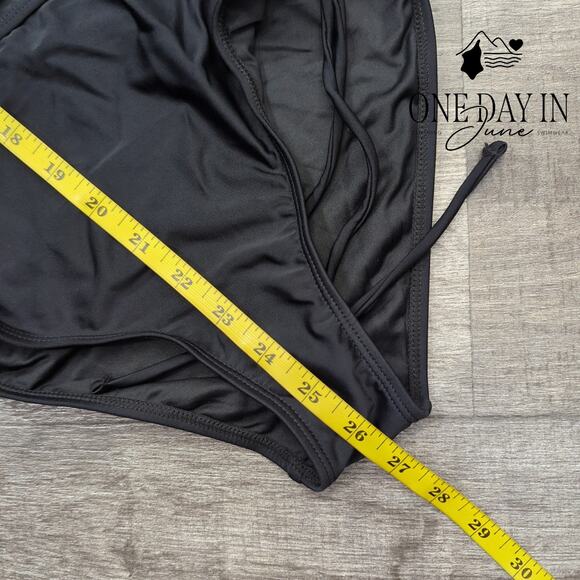 Cupshe Halter Cut Out One Piece Swimsuit Size S - Picture 6 of 7